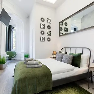 Hotel Sb Panzio, Budapeste